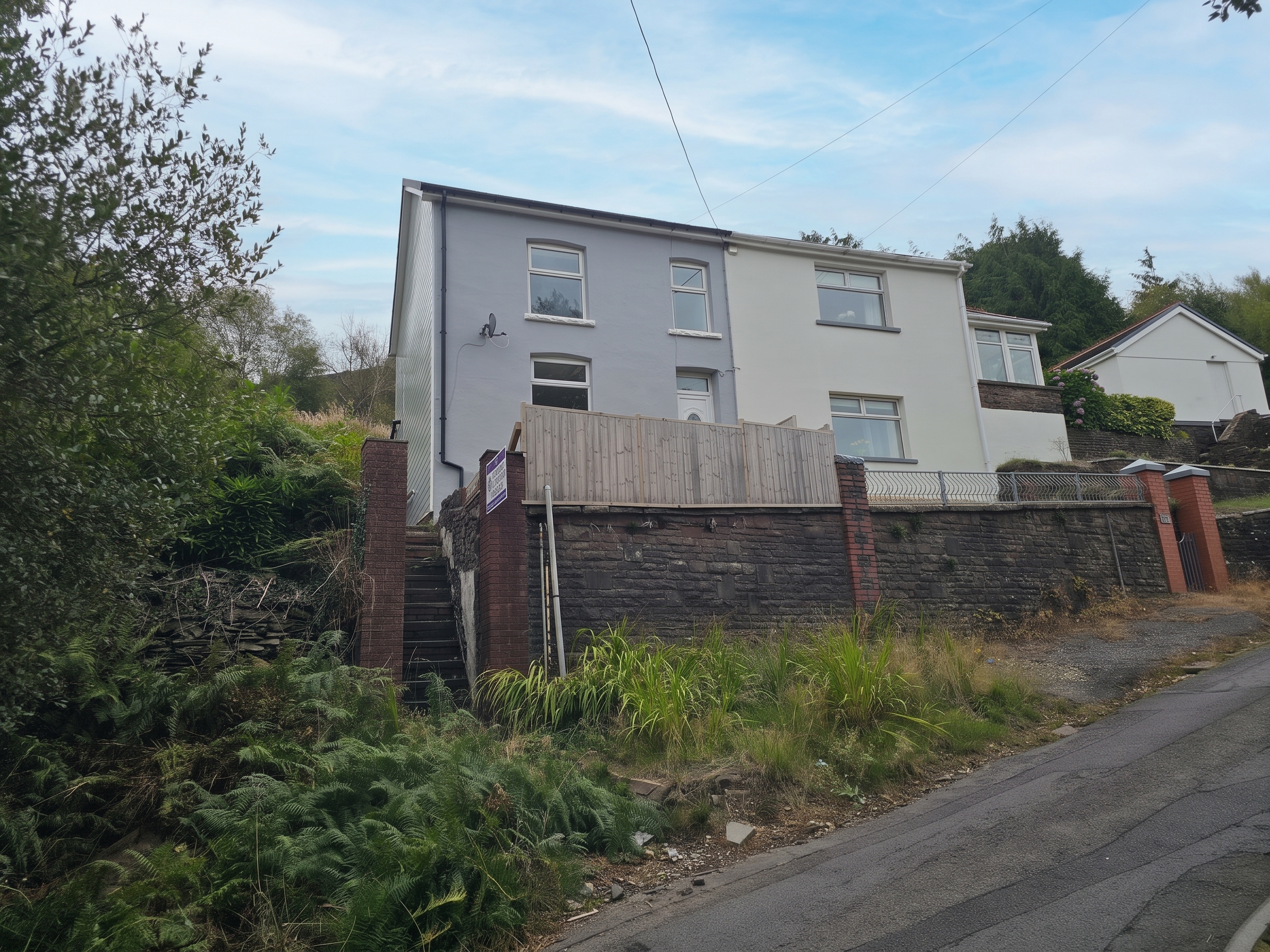 Graig-Yr-Eos - Photo 1